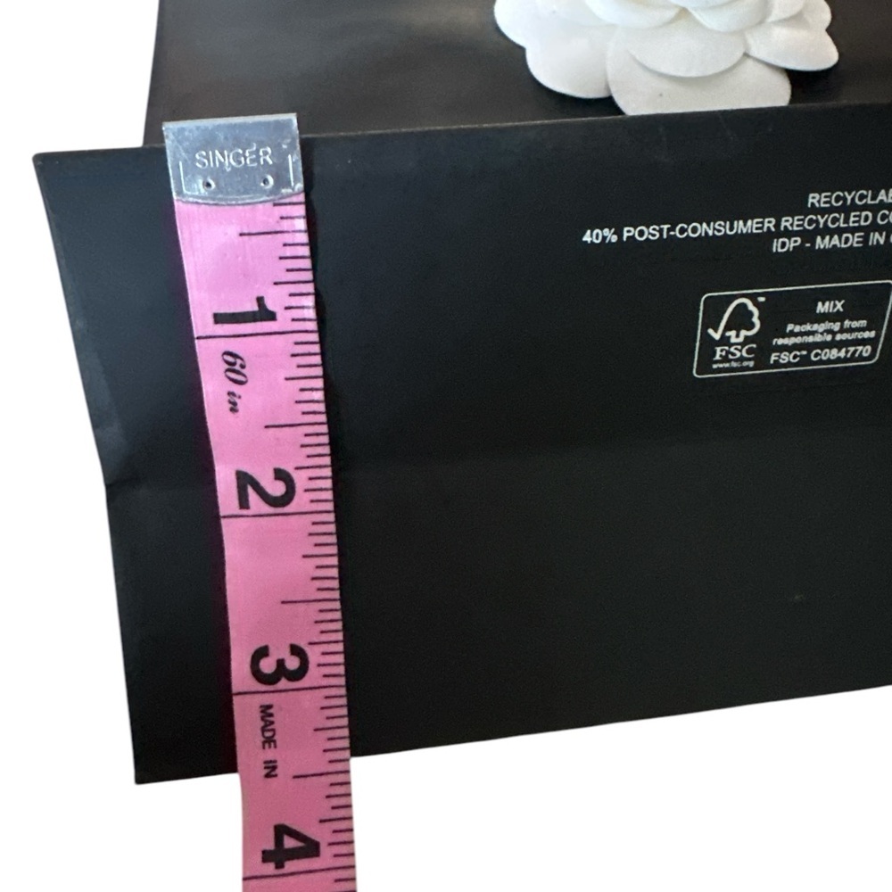 Chanel Camellia Gift Box Shopping Bag Set Black Cream Flower White Ribbon - Picture 7 of 8